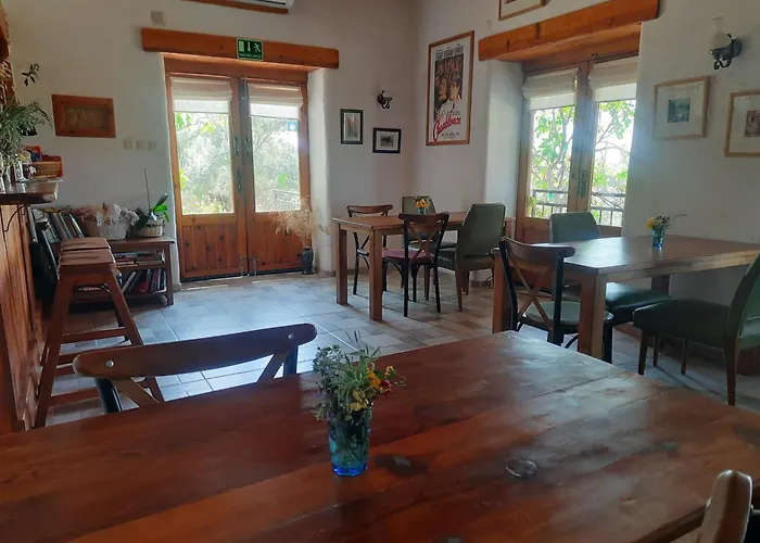 Ionia Guest House